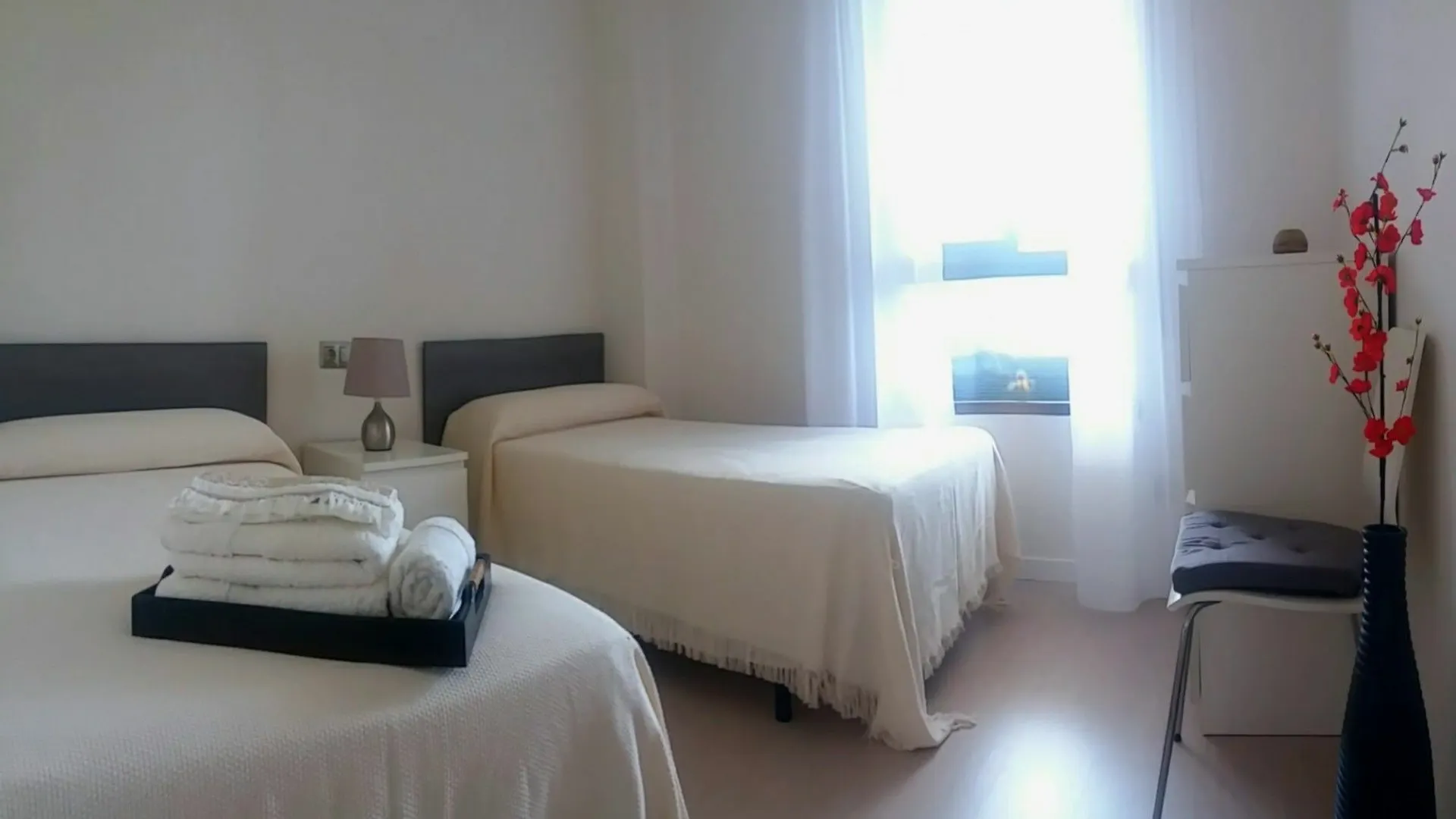 Malaga 103327 2 Bedroom Apartment By Mo Rentals